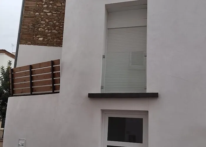 Cozy 2-bedroom Villa *